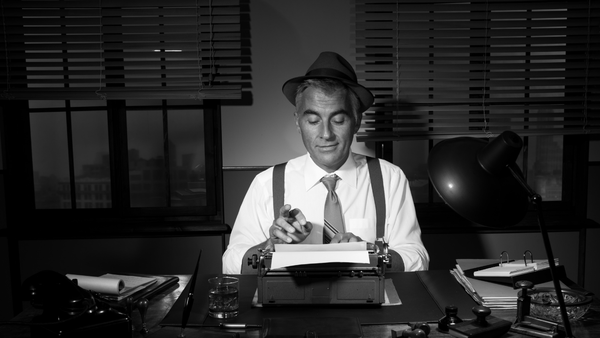 Three ways a freelance journalist can help smash your content out of the park!